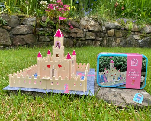 Magical Princess Castle - Gift in a Tin